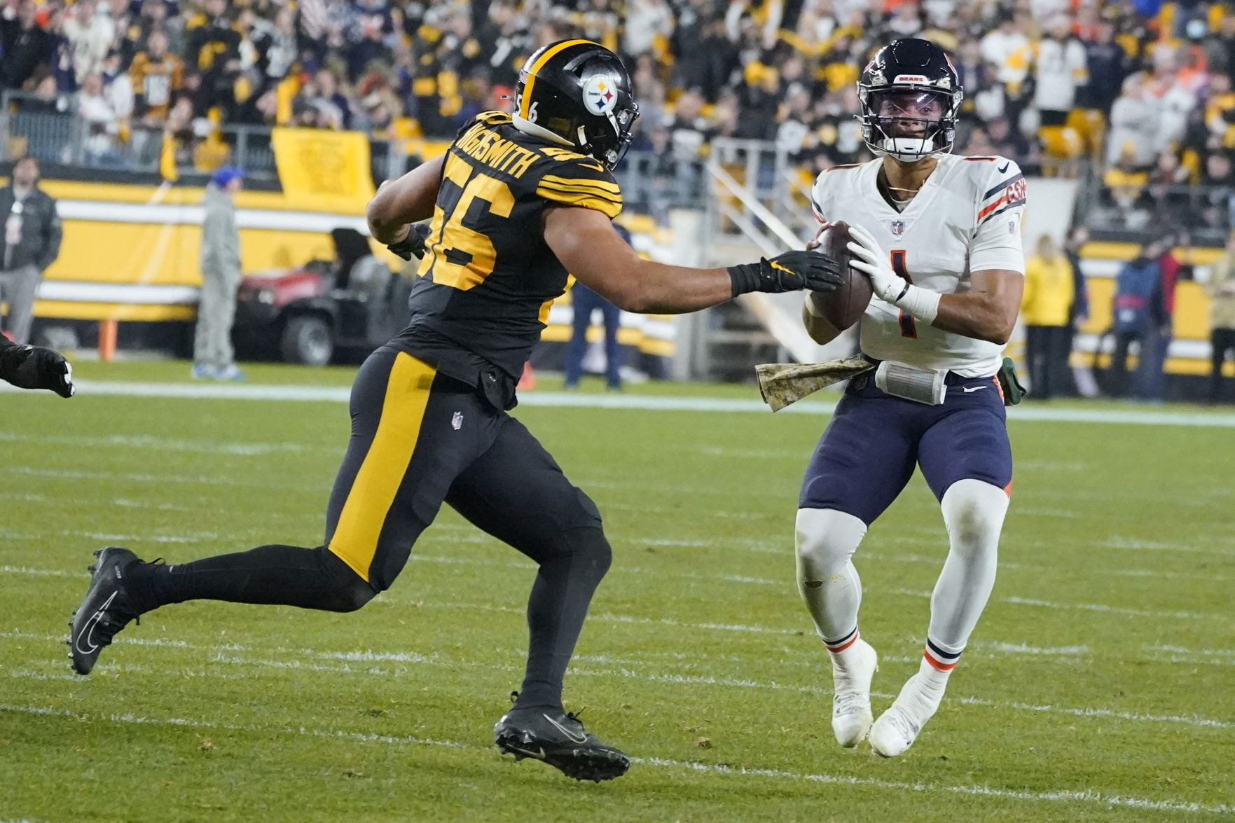 Bears Steelers Football